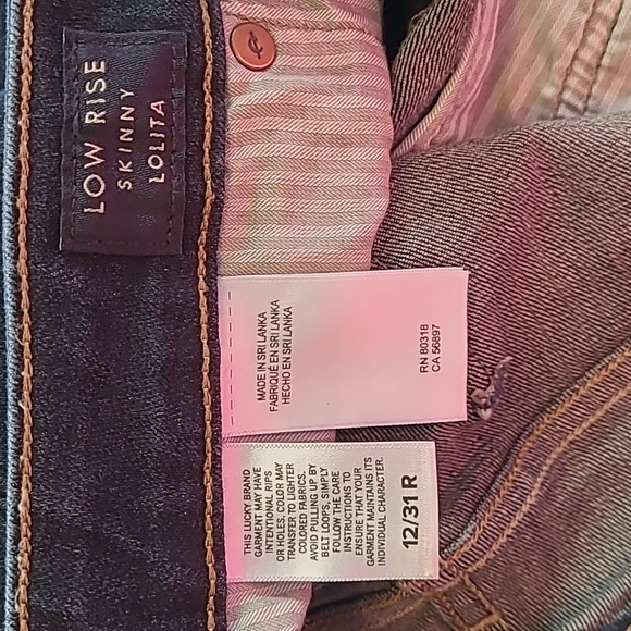 Lucky Brand Low Rise Jeans - Picture 5 of 6